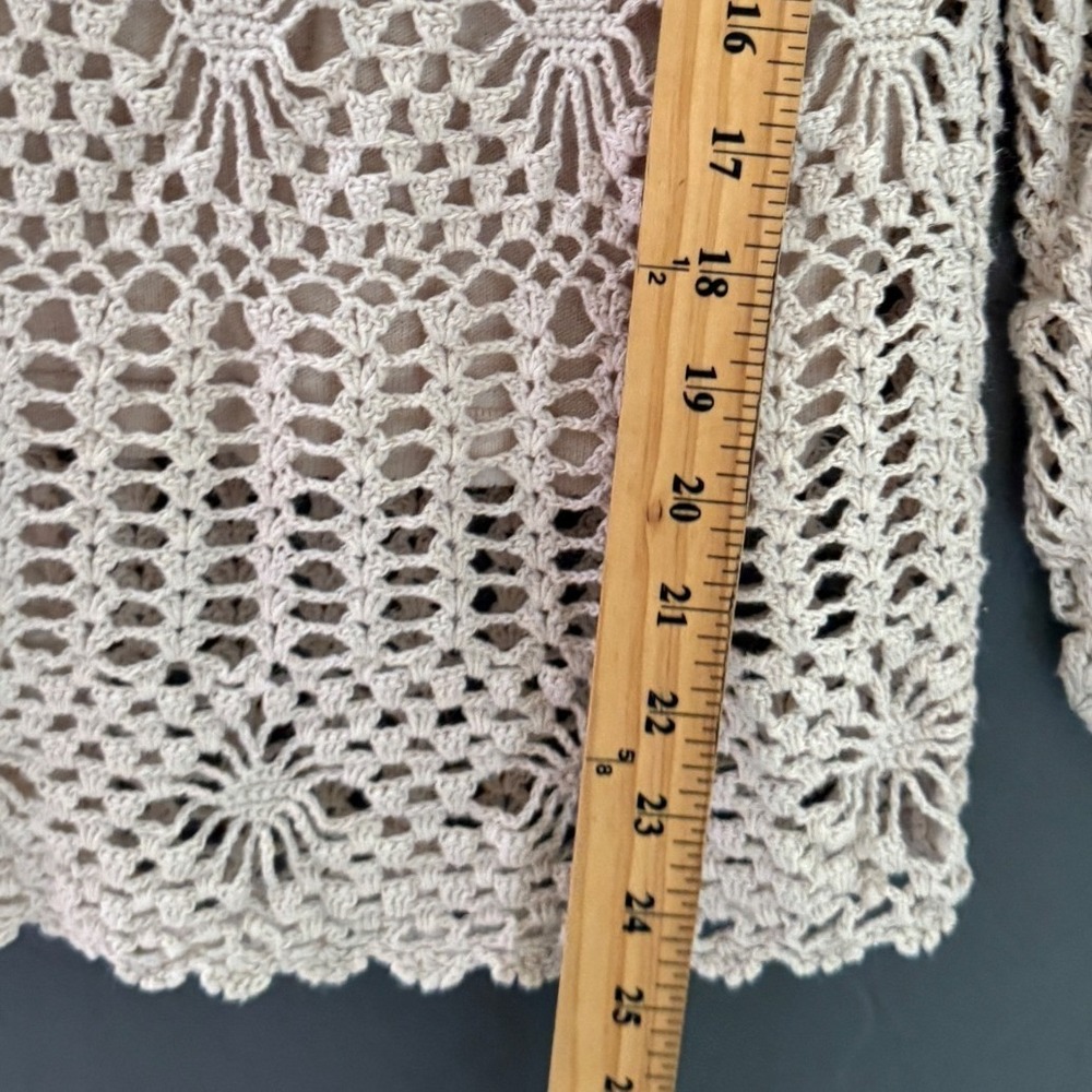 Croft & Barrow Cottage Small Beige Crochet Knit Lined Sweater Scalloped Hem Tan - Picture 6 of 7